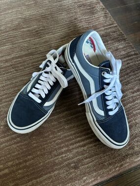 Vans Old Skool Men's Navy/White Skate Sneakers sz 7.5 EUC